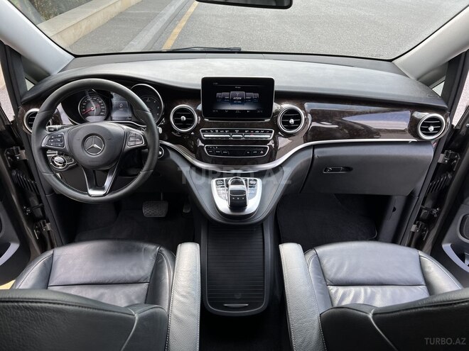 Mercedes V 220 2014, 218,000 km - 2.2 l - Bakı