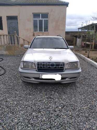 Mercedes C 220 1999, 250,000 km - 2.2 l - Bakı