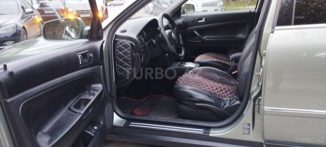 Volkswagen Passat 2002, 275,235 km - 1.8 l - Sumqayıt
