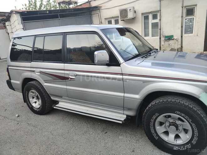 Mitsubishi Pajero 1996, 287,000 km - 3.0 л - Bakı