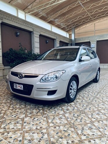 Hyundai i30 2008, 136,000 km - 1.6 l - Bakı