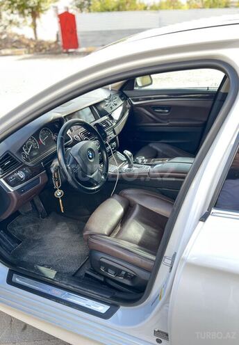 BMW 528 2016, 12,000 km - 2.0 l - Naxçıvan