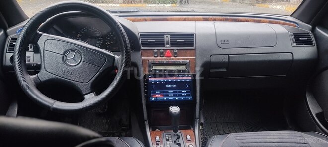Mercedes C 200 1999, 220,000 km - 2.0 l - Sumqayıt