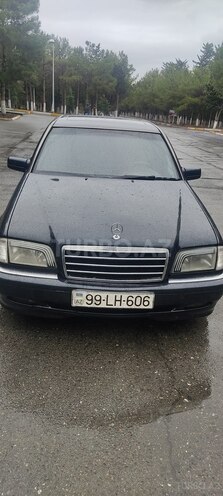Mercedes C 200 1999, 220,000 km - 2.0 l - Sumqayıt