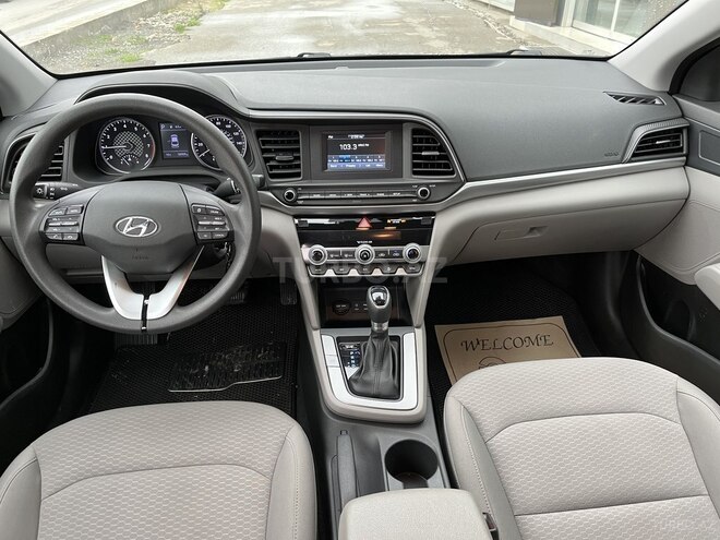 Hyundai Elantra 2019, 30,000 km - 2.0 l - Xırdalan