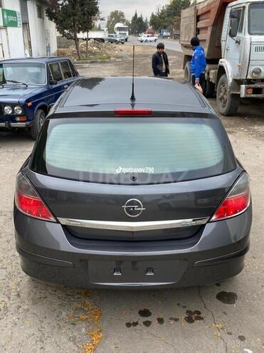 Opel Astra 2009, 180,000 km - 1.4 l - Gəncə