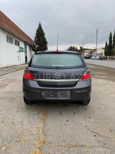 Opel Astra 2009, 180,000 km - 1.4 l - Gəncə