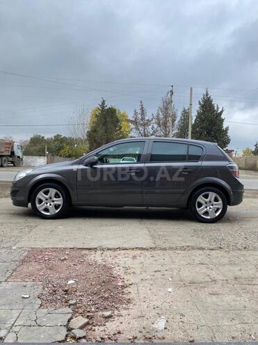 Opel Astra 2009, 180,000 km - 1.4 l - Gəncə