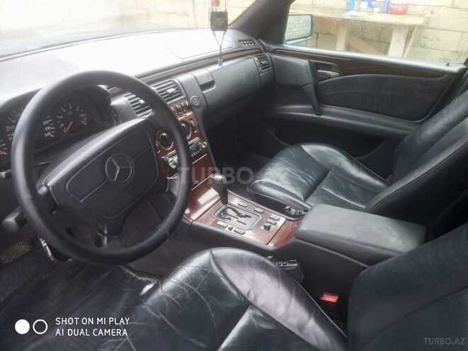 Mercedes E 230 1996, 99,000 km - 2.3 л - Bakı