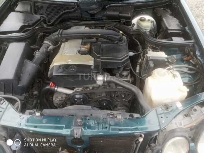 Mercedes E 230 1996, 99,000 km - 2.3 л - Bakı