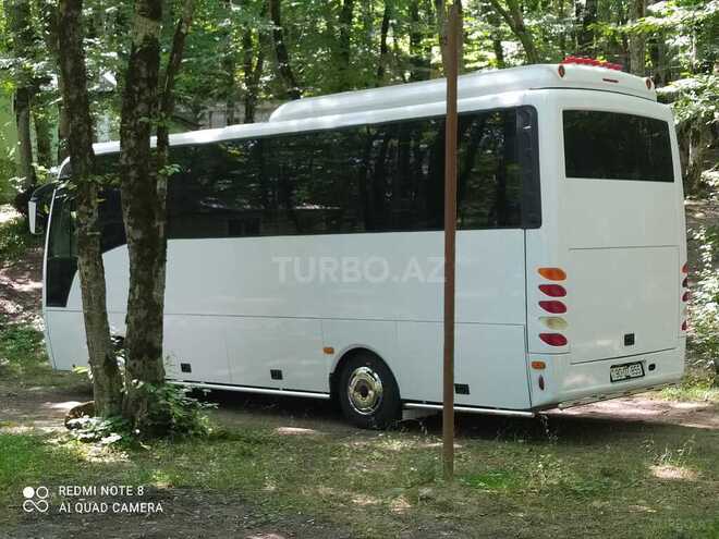 Isuzu Turkuaz 2005, 225,000 km - 4.8 l - Bakı