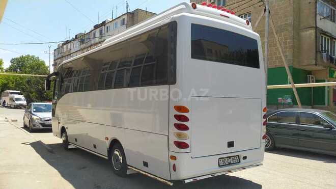 Isuzu Turkuaz 2005, 225,000 km - 4.8 l - Bakı