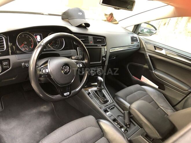 Volkswagen Golf 2013, 138,000 km - 1.2 l - Bakı