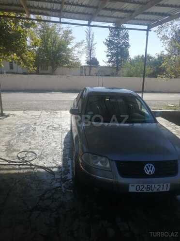 Volkswagen Passat 2001, 350,000 km - 1.8 l - Ağdam
