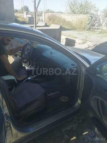 Volkswagen Passat 2001, 350,000 km - 1.8 l - Ağdam