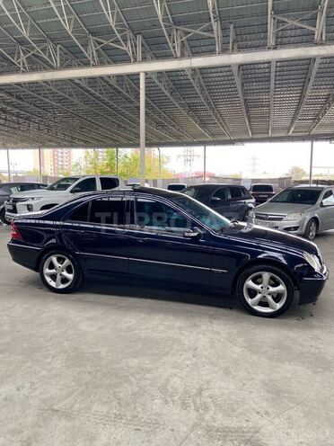 Mercedes C 200 2001, 270,000 km - 2.0 л - Gəncə