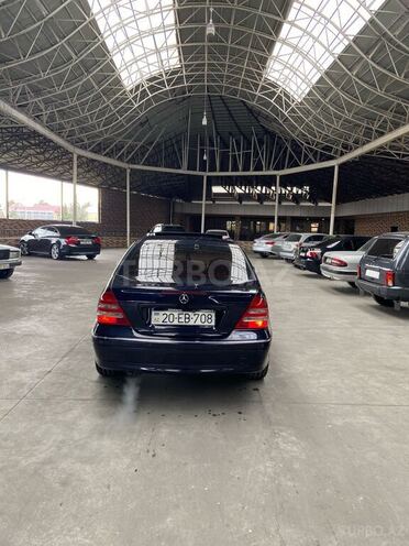 Mercedes C 200 2001, 270,000 km - 2.0 л - Gəncə
