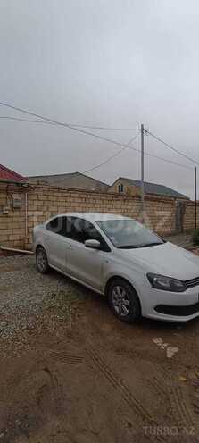 Volkswagen Polo 2013, 237,000 km - 1.6 l - Bakı