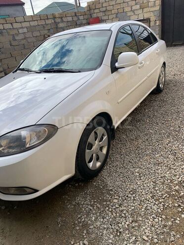 Daewoo Gentra 2013, 300,000 km - 1.5 l - Sumqayıt