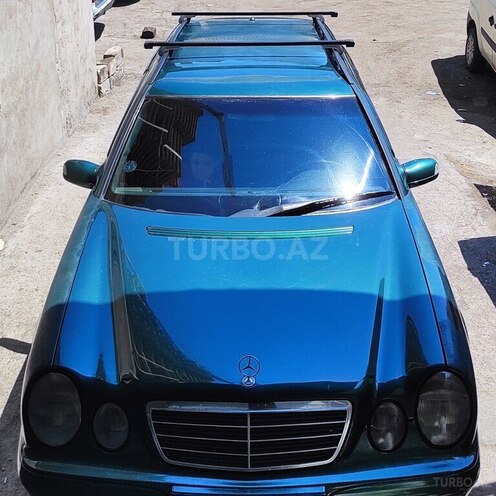 Mercedes E 220 2000, 398,000 km - 2.2 l - Bakı