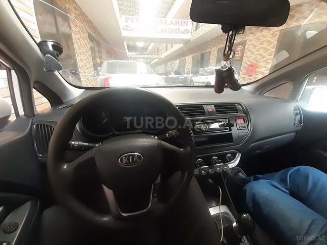 Kia Rio 2012, 250,000 km - 1.4 л - Gəncə
