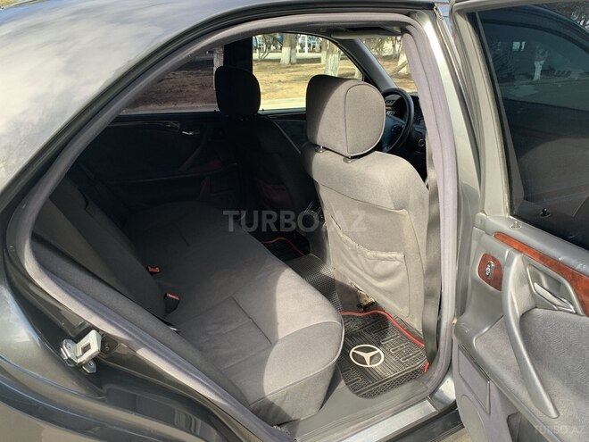 Mercedes E 200 2000, 242,000 km - 2.0 l - Sumqayıt
