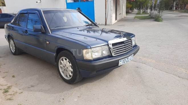 Mercedes 190 1991, 280,000 km - 2.0 l - Sumqayıt