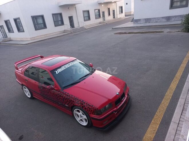 BMW 320 1992, 212,321 km - 2.0 l - Füzuli