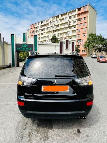 Mitsubishi Outlander 2009, 150,000 km - 3.0 l - Bakı