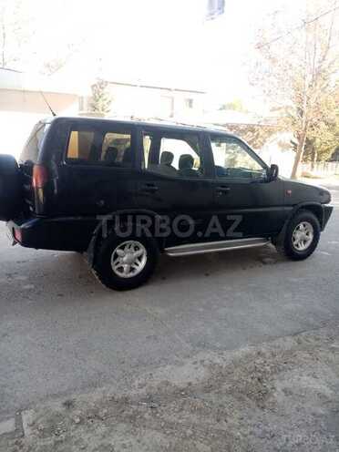 Nissan Terrano 1999, 385,000 km - 2.4 l - Mingəçevir