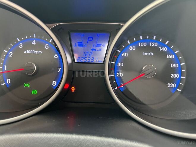Hyundai ix35 2012, 225,000 km - 2.0 l - Bakı