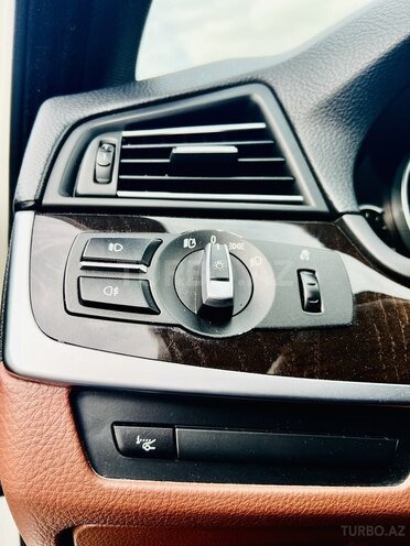 BMW 520 2014, 129,000 km - 2.0 l - Bakı
