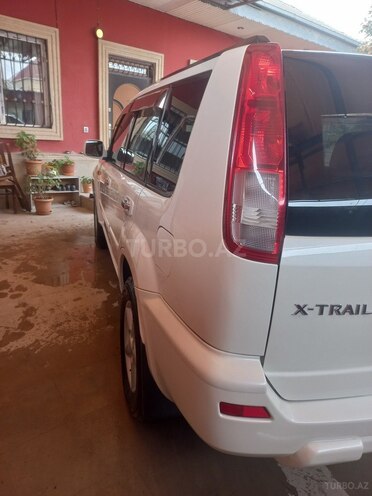 Nissan X-Trail 2001, 218,000 km - 2.0 л - Bakı