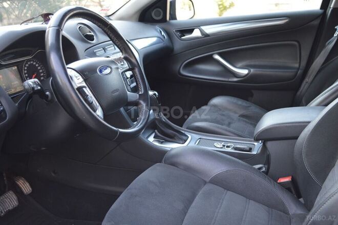 Ford Mondeo 2013, 150,000 km - 2.3 л - Bakı