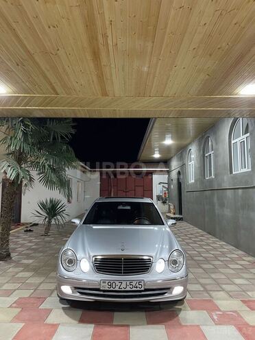 Mercedes E 320 2004, 330,000 km - 3.2 l - Tovuz