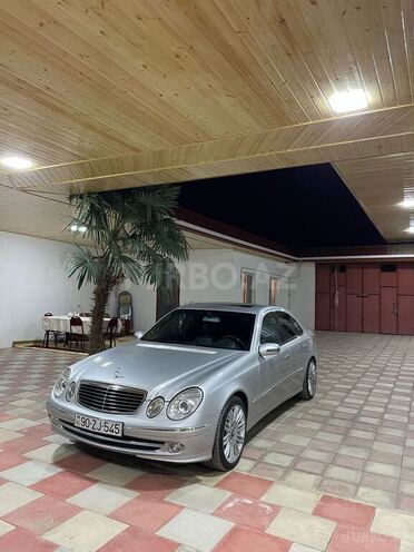 Mercedes E 320 2004, 330,000 km - 3.2 l - Tovuz
