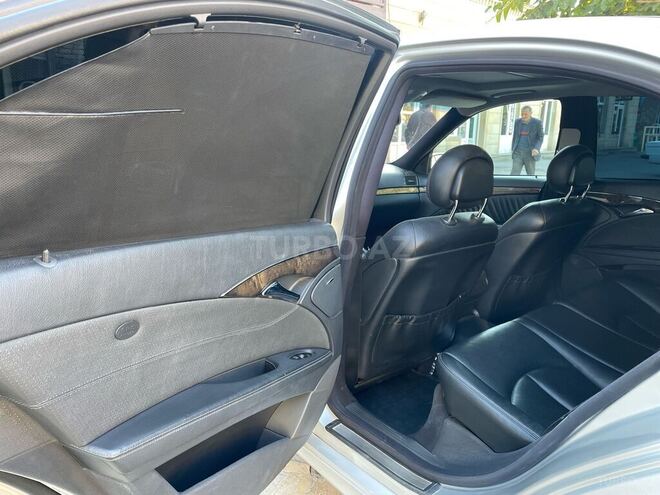 Mercedes E 320 2004, 330,000 km - 3.2 l - Tovuz