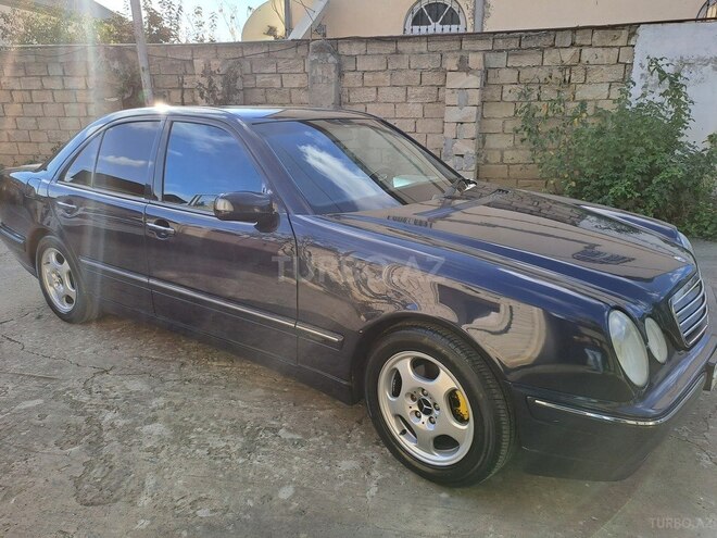 Mercedes E 240 2000, 288,000 km - 2.4 l - Bakı