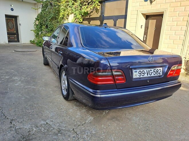 Mercedes E 240 2000, 288,000 km - 2.4 l - Bakı
