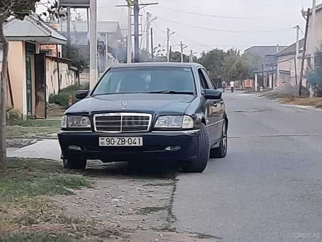 Mercedes C 240 2000, 204,751 km - 2.4 l - İmişli
