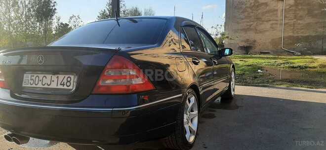 Mercedes C 240 2002, 252,368 km - 2.6 л - Sumqayıt