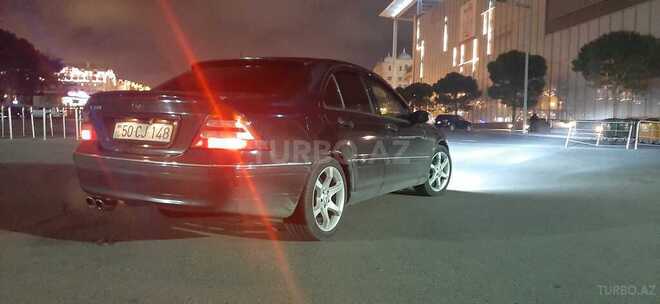 Mercedes C 240 2002, 252,368 km - 2.6 л - Sumqayıt