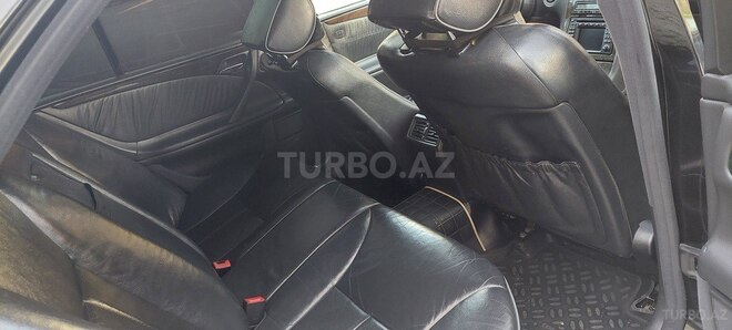 Mercedes E 270 2000, 550,000 km - 2.7 l - Bakı
