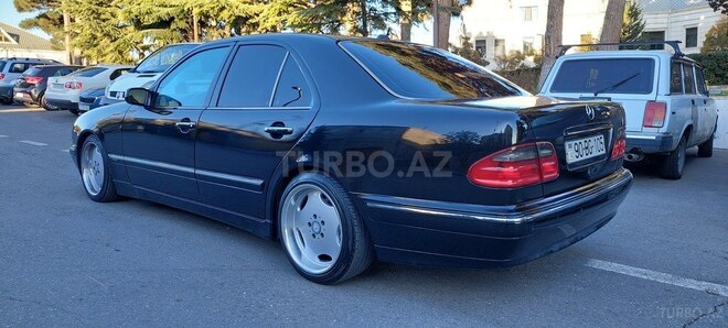 Mercedes E 270 2000, 550,000 km - 2.7 l - Bakı