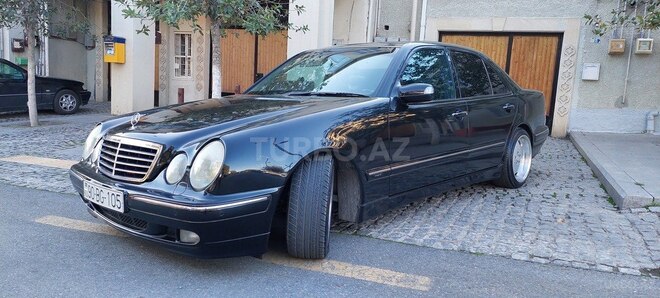 Mercedes E 270 2000, 550,000 km - 2.7 l - Bakı