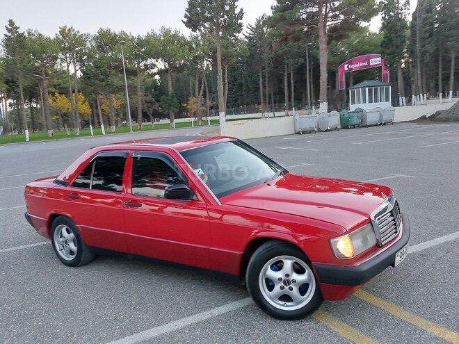 Mercedes 190 1992, 327,587 km - 2.0 л - Sumqayıt