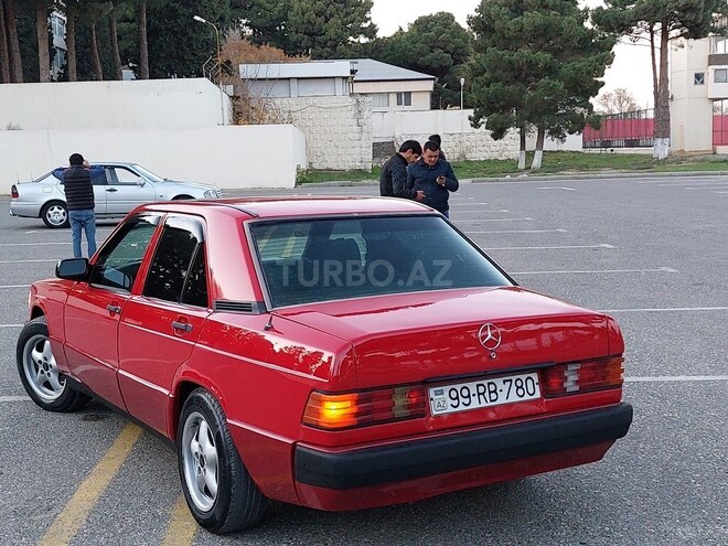 Mercedes 190 1992, 327,587 km - 2.0 л - Sumqayıt