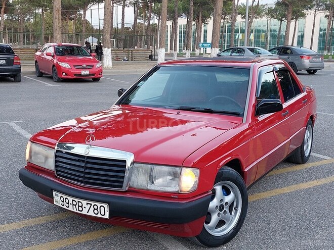 Mercedes 190 1992, 327,587 km - 2.0 л - Sumqayıt