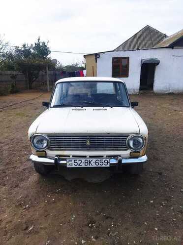 LADA (VAZ) 2101 1981, 60,000 km - 1.5 л - Salyan