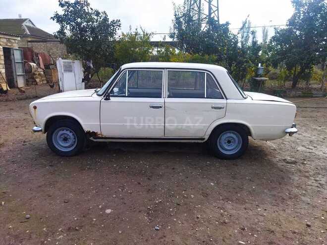 LADA (VAZ) 2101 1981, 60,000 km - 1.5 л - Salyan